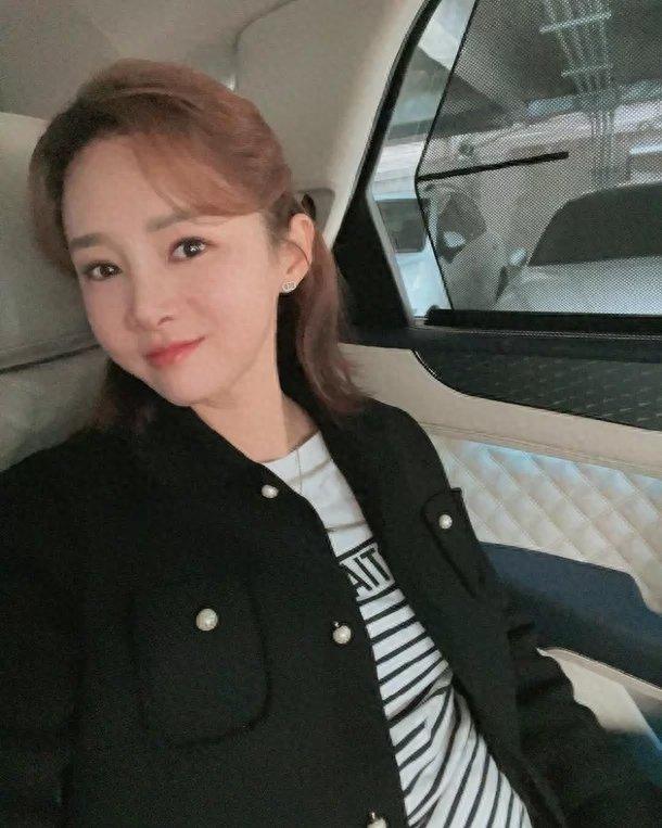 韩国击剑选手_韩国击剑女队最美队员_韩国击剑冠军女队员名字